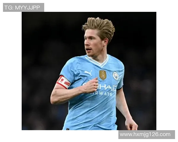 足球巨星的传奇人生与不朽荣耀：从绿茵场到全球舞台的崭新篇章